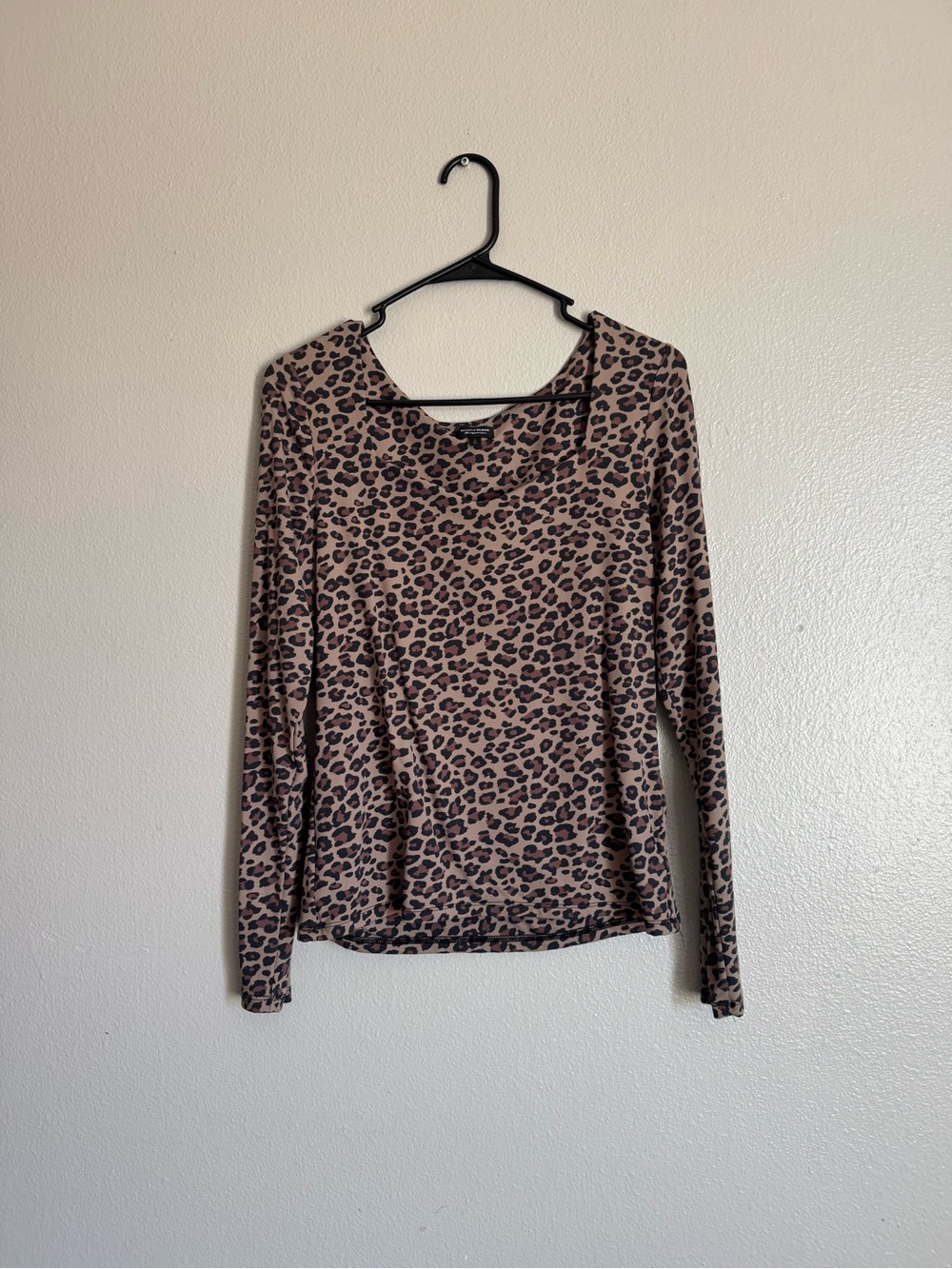 Leopard Print Shapewear Long Sleeve Women's Top - Picture 2 of 4